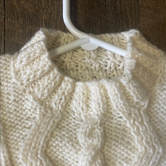 Kids Cream Cable Knit Sweater - Picture 5 of 8